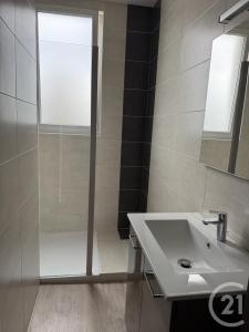 Montlucon, Auvergne 03100, France