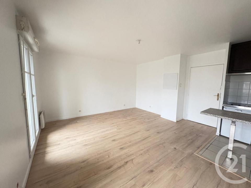 Serris, Île-de-France 77700, Pháp