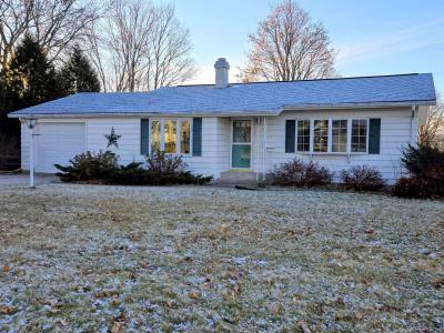 29 Lawndale Avenue, Ripon, Wisconsin 54971
