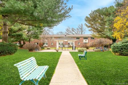 2449 Union Boulevard , 12A, Islip, 紐約州 11751, 美國