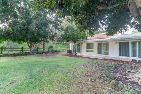 3352-B Bahia Blanca, Laguna Woods, California 92637, Estados Unidos