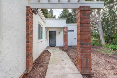 3352-B Bahia Blanca, Laguna Woods, California 92637, Estados Unidos