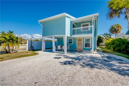 2430 Orange Street, St James City, Flórida 33956, Estados Unidos