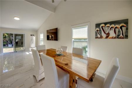 2430 Orange Street, St James City, Flórida 33956, Estados Unidos