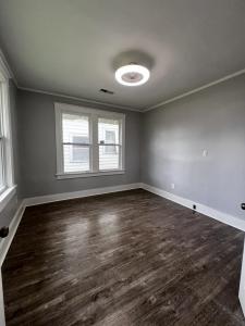 1052 Faxon, Memphis, Tennessee 38105, USA