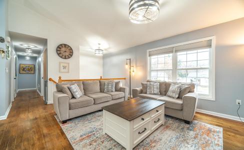 84 Hanover Street, Wallingford, 康乃迪克州 06492, 美國