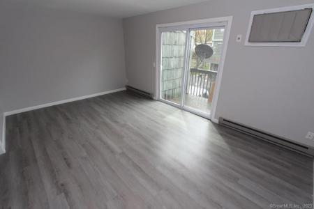 1400 Meriden Road APT 5-2, Waterbury, 康乃迪克州 06705, 美國