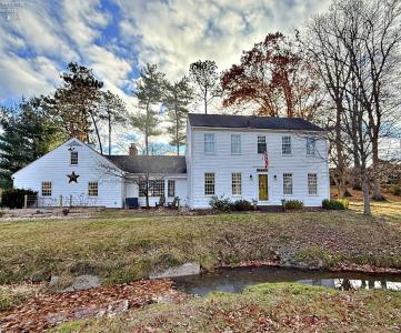 99 Pinecrest Drive, Tiffin, Ohio 44883, Estados Unidos