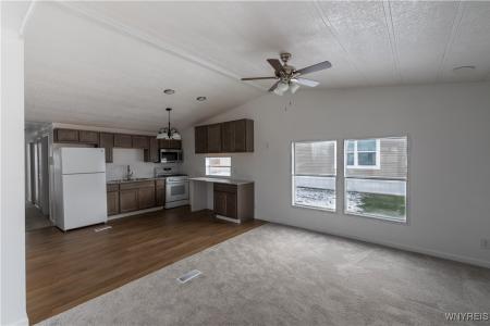 52 Waterview Parkway, Hamburg, Nowy Jork 14075, USA