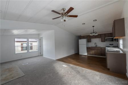 52 Waterview Parkway, Hamburg, Nowy Jork 14075, USA