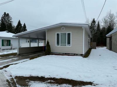 3975  Boul. Ducharme, La Tuque, Quebec G9X 4V1, Kanada