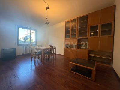 Via M. Pogliani, Parabiago, Lombardia 20015, 이탈리아