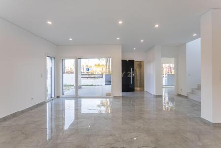 Almada, Setubal 2820-001, Portugal