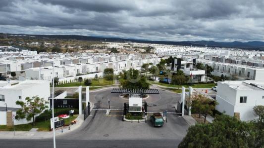 Paseo Zakia 4000 condominio Arenza E 32,, El Marqués, Querétaro 76269, México