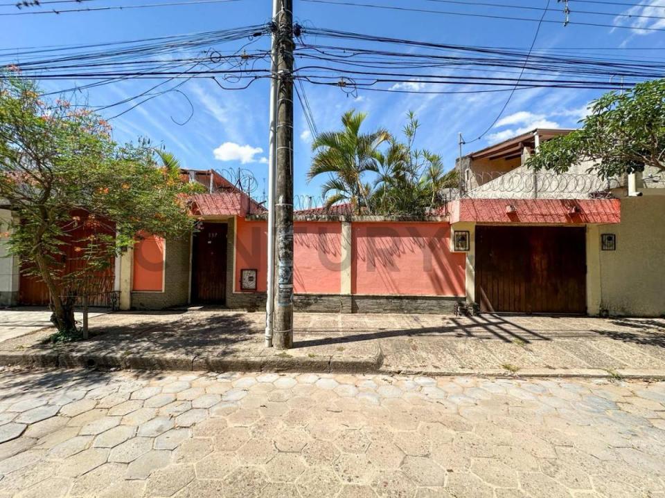 AV.CAPITAN ARRIEN ZONA PARQUE URBANO SN, Este, Santa Cruz 591, 玻利维亚