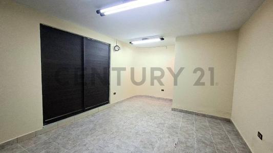 Este, Cochabamba 00001, ボリビア