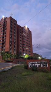 Av Intercomunal Andres Bello Vista al Sol, Puerto La Cruz, Anzoategui 6001, Venezuela