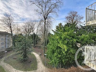 St Max, Lorraine 54130, France