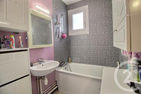 Pantin, Isla De Francia 93500, Francia