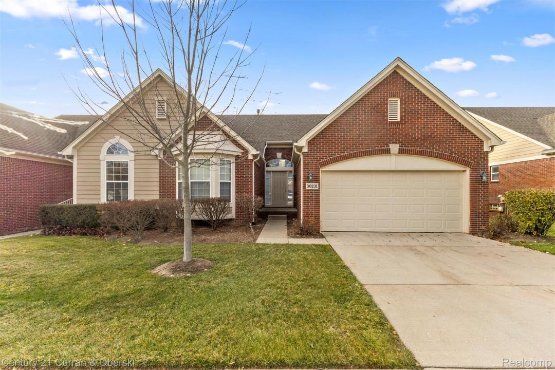 30231 Viewcrest Drive, Novi, Michigan 48377, Stati Uniti