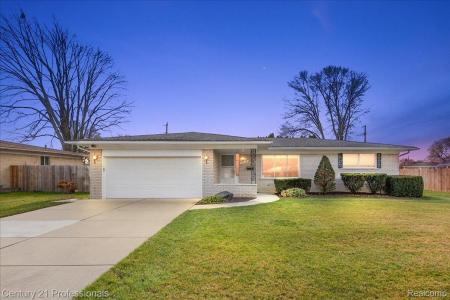 11434 Francis Drive, SterlingHeights, Michigan 48312