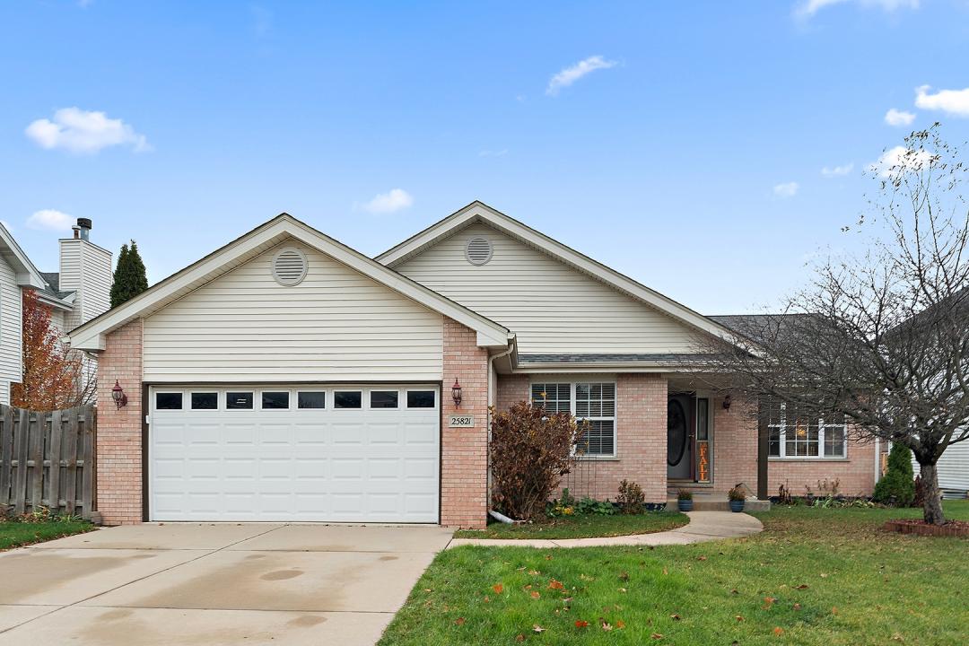 25821 S Sunrise Court, Monee, Illinois 60449