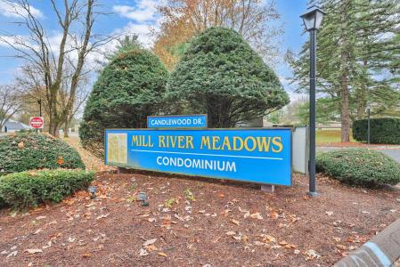 62 Candlewood Drive 62, South Windsor, Коннектикут 06074, Соединенные Штаты