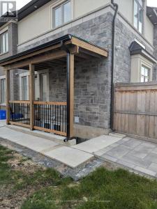 9 CRANLEY ROAD, East Gwillimbury (sharon), Ontario L9N 0T7, Canada