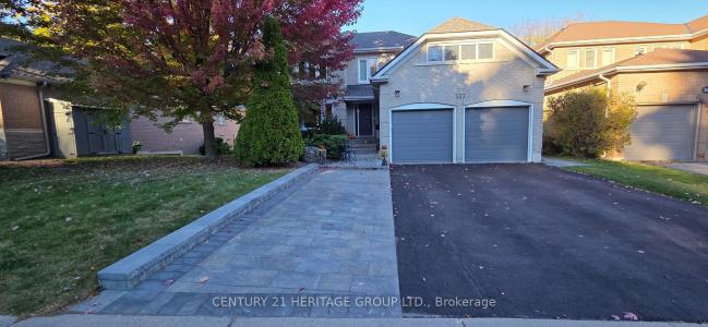 337 CARRUTHERS AVENUE, Newmarket, Ontario L3X 2B7, CANADÁ