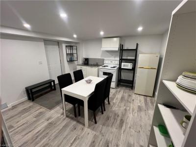 62 SUNNYHILL ROAD, Cambridge, Ontario N3C 1J4, Canada