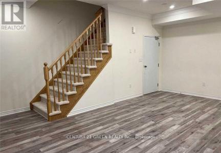 383 DUNDAS STREET EAST, Hamilton (waterdown), Ontario L0R 2H3, Canada