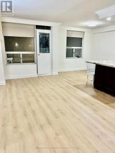 20 EDGECLIFF GOLFWAY, Toronto (flemingdon Park), Ontario M3C 3A4, Canadá