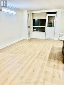 20 EDGECLIFF GOLFWAY, Toronto (flemingdon Park), Ontario M3C 3A4, Canadá