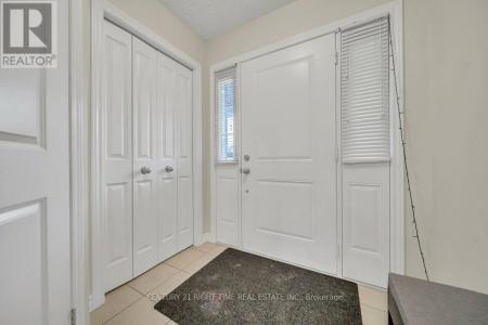 129 TEMPLEWOOD DRIVE, Waterloo, 온타리오주 N2R 1Y4, 캐나다