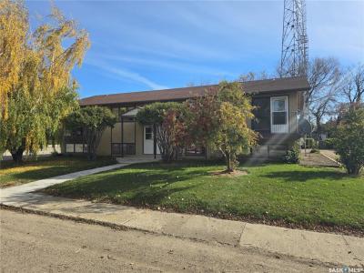 201 KING STREET, Punnichy, Saskatchewan S0A 3C0, Canada