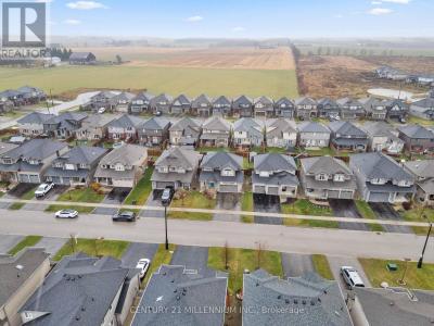 24 HILBORN STREET, East Luther Grand Valley, Ontario L9W 6P4, Canadá