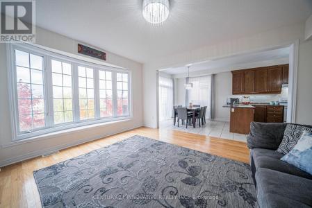 50 EVERINGHAM CIRCLE, Brampton (sandringham-wellington), Ontario L6R 0R7, Kanada