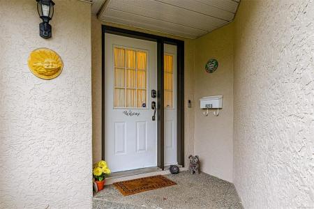 4213 WESTERVELT PL, Saanich, Britisch-Kolumbien V9A 1B6, Kanada