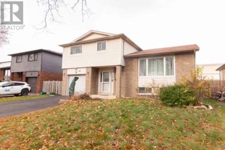 69 CALAIS STREET, Whitby (lynde Creek), Ontario L1N 5M3, CANADÁ