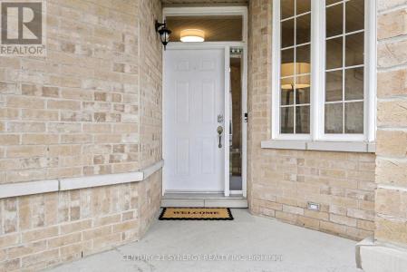 6834 BREANNA CARDILL STREET, Ottawa, 安大略省 K4P 0C1, 加拿大