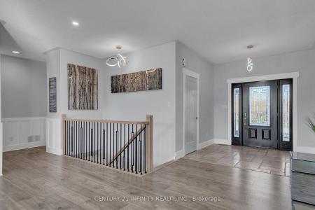 222 SOUTHCREST DRIVE, Kawartha Lakes, 安大略省 L0C 1G0, 加拿大