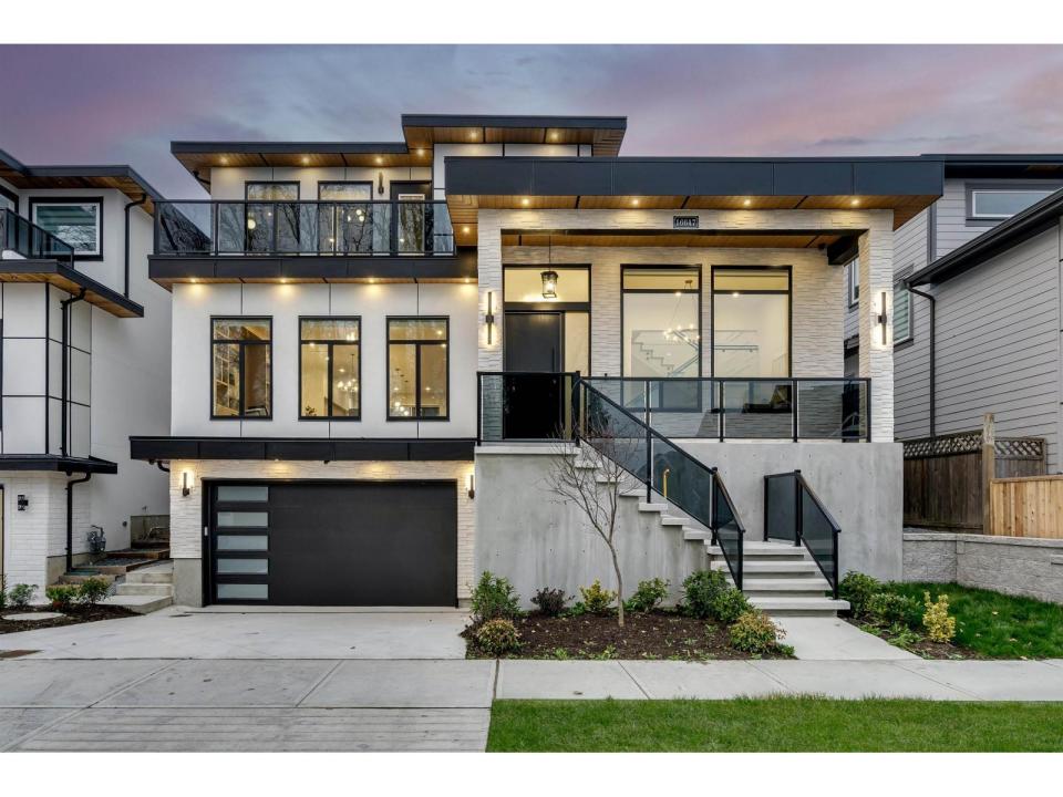 16647 18 AVENUE, Surrey, British Columbia V3Z 9X5, Canada