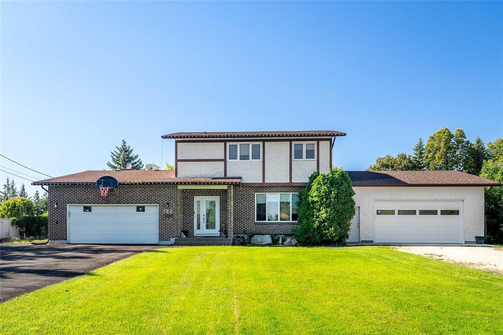 780 WALLACE AVENUE, East St Paul, Manitoba R2E 0B2, CANADÁ