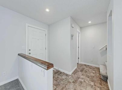 409 CIMARRON BOULEVARD, Okotoks, Alberta T1S 0A9, Canada