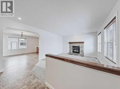 409 CIMARRON BOULEVARD, Okotoks, Alberta T1S 0A9, Canada