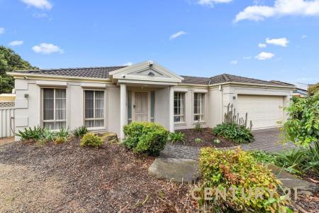 24 Spring Circuit, Pakenham, VIC 3810, Australia