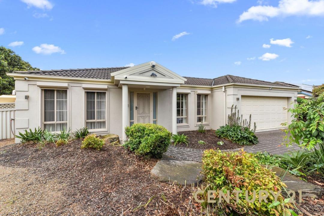 24 Spring Circuit, Pakenham, VIC 3810, Úc