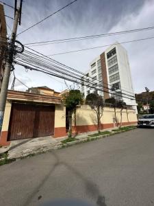 CALLE 35 DE ACHUMANI 2, Achumani, La Paz NN, Bolívia