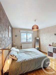 Yssingeaux, Овернь 43200, Франция