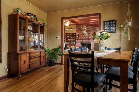 6408 N 1st Street, Loves Park, Illinois 61111, Estados Unidos